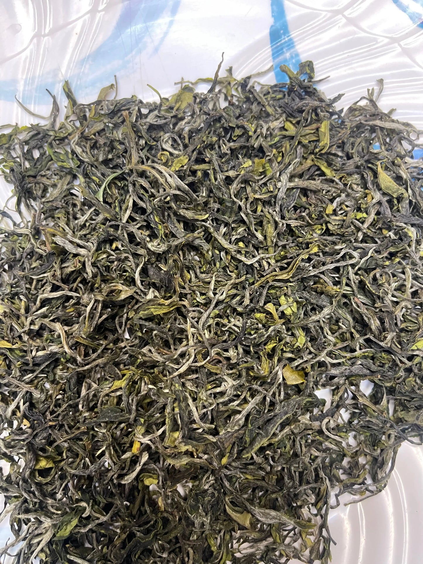 Dry green tea leaves 